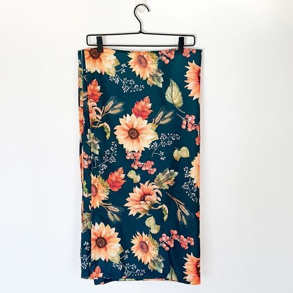 Cynthia Rowley 60” X 120” Oblong Rectangle Forest Green Sunflower Fall Foliage T - Picture 3 of 6